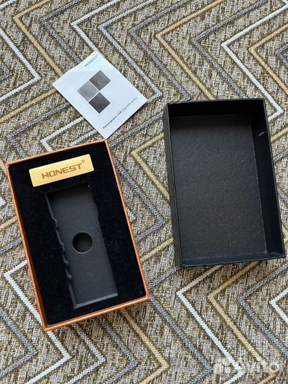 Коробка подарочная для зажигалки