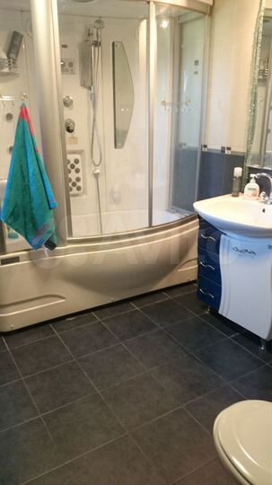 Коттедж 180 м² на участке 19,5 сот.