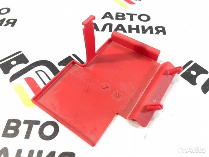 Крышка плюсового вывода аккумулятора Bmw X3 E83