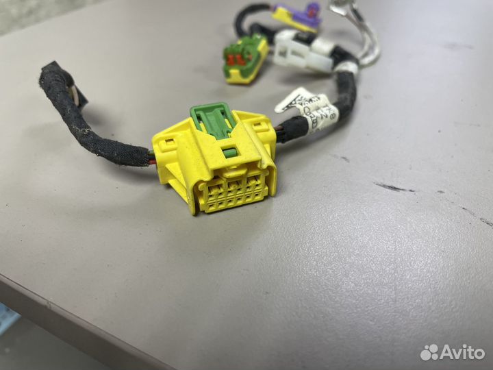 Жгут проводки руля Ауди Ку5 Q5 8R