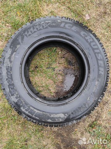 Bridgestone Ice Cruiser 7000 235/70 R16