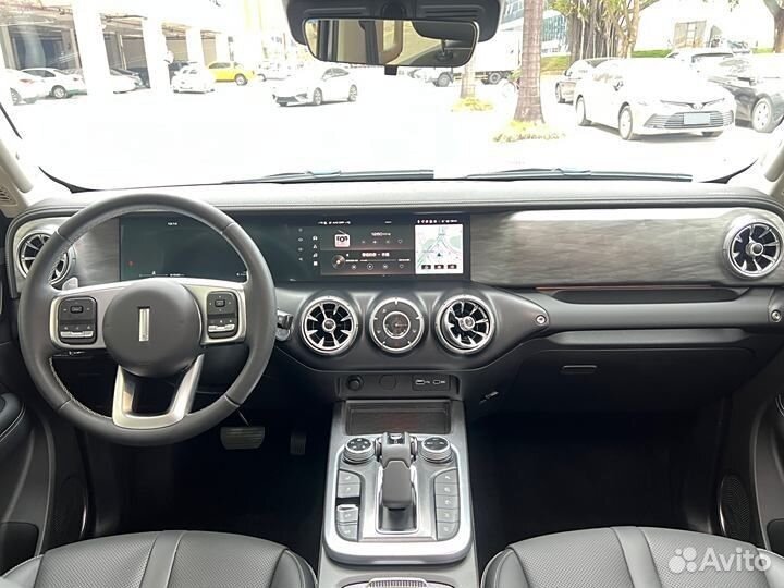 Tank 300 2.0 AT, 2021, 42 000 км