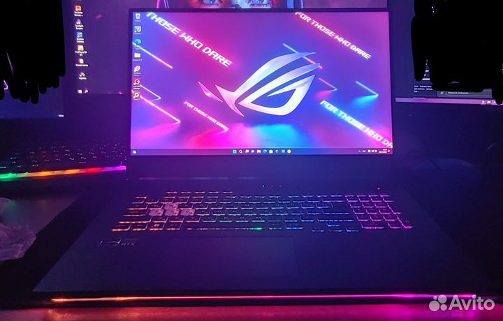 Asus ROG strix G17 G713RM-KH092W