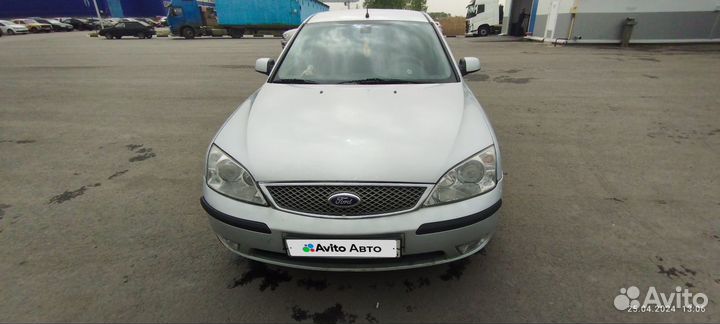 Ford Mondeo 1.8 МТ, 2003, 262 000 км