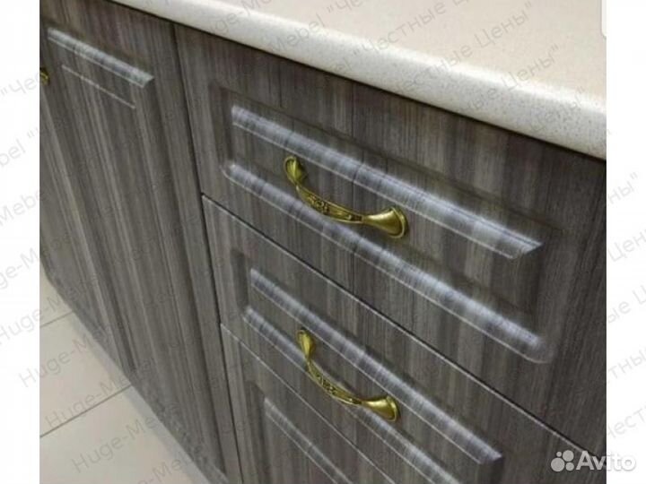 Кухня. Новый кухонный гарнитур