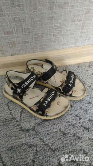 Босоножки для девочки