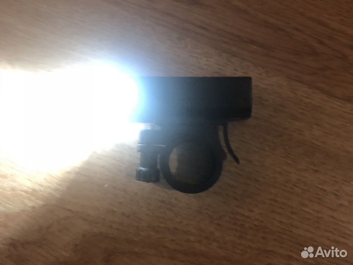 Замок и 2 фонарика для велосипеда