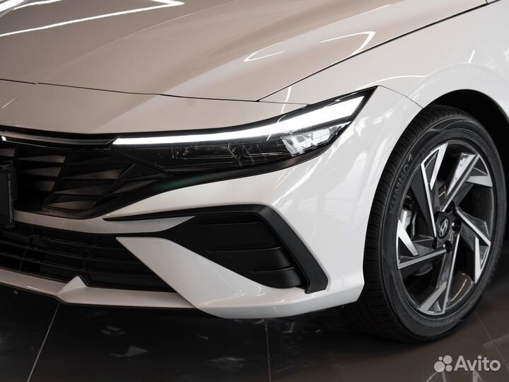 Hyundai Elantra 1.5 CVT, 2024, 115 км