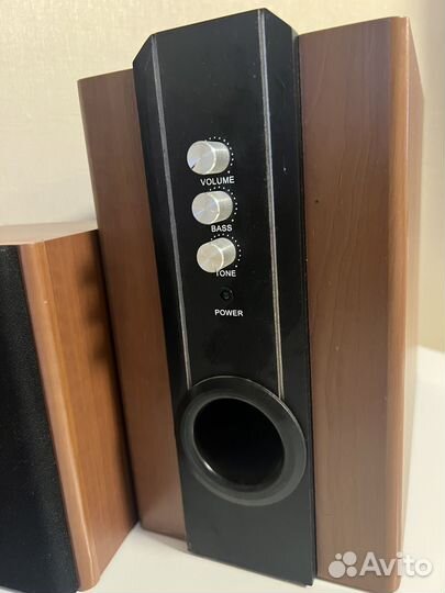Колонки для компьютера с сабвуфером