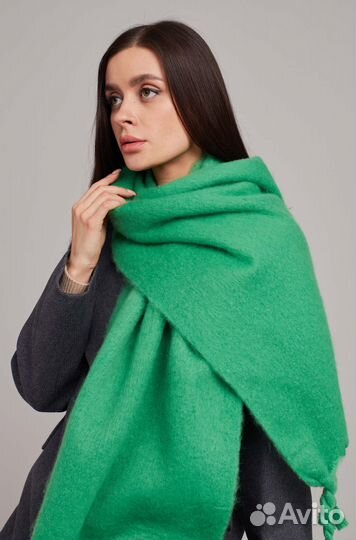 Женский теплый платок