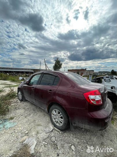 В разборе Suzuki SX4 2008 г.в 1.6 M16A МКПП
