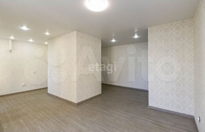 2-к. квартира, 74 м², 5/19 эт.