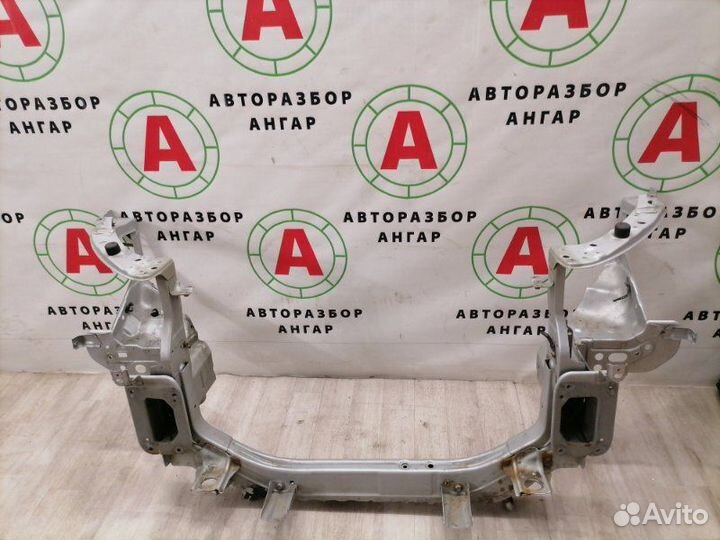 Рамка радиатора передняя Mitsubishi Outlander CW5W