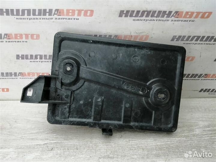 Площадка аккумулятора Мазда 6 GG