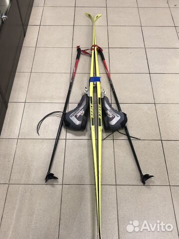 Беговые лыжи