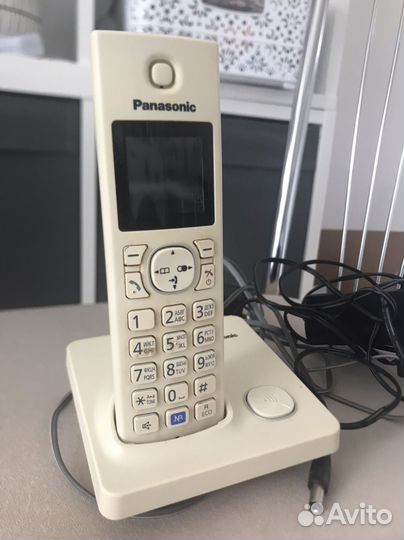 Телефон Panasonic