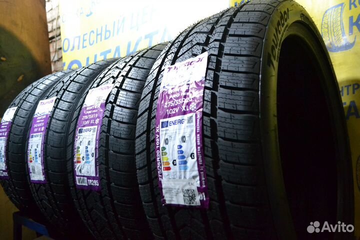 Tourador Winter Pro TSU1 245/40 R19 и 275/35 R19 100V