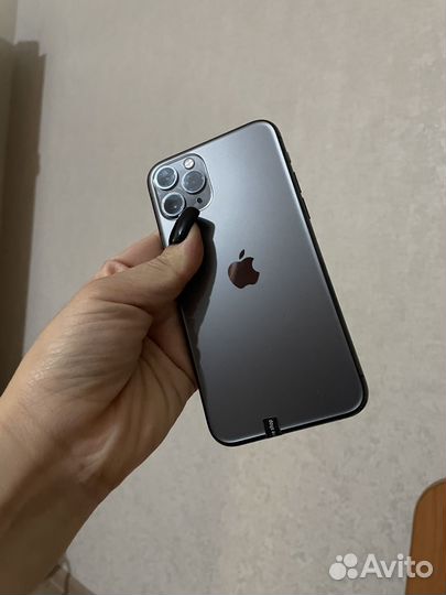 iPhone 11 Pro, 64 ГБ