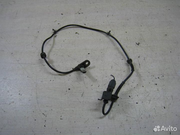 Датчик ABS задний левый Nissan Almera Tino 2005