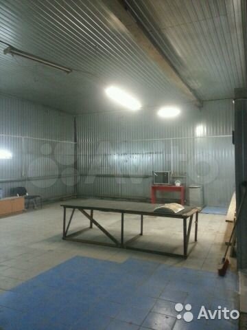 Гараж, > 30 м²