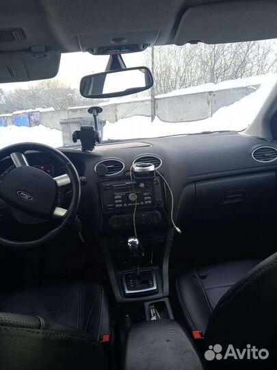Ford Focus 1.6 AT, 2006, битый, 262 000 км