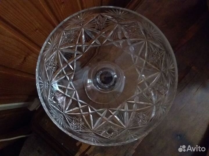Ваза хрустальная высокая, СССР, отложена
