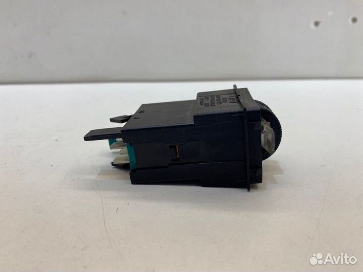 Кнопка обогрева сидений задняя Audi A6 C6 2.0 2008