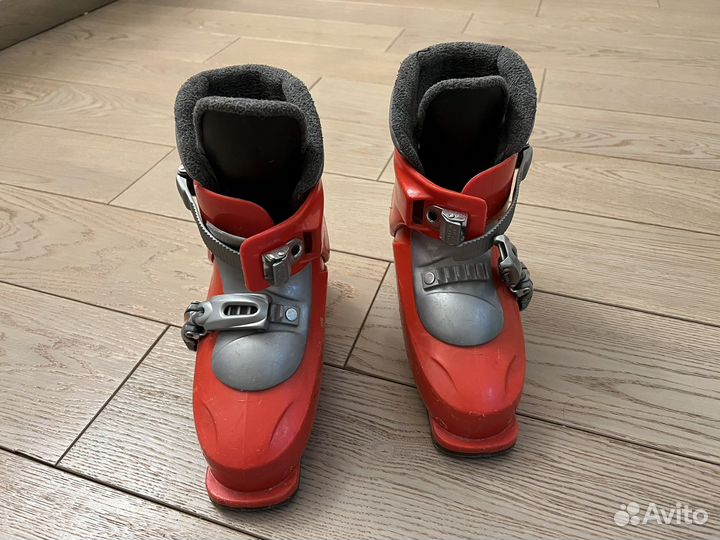 Горные лыжи и Горнолыжные ботинки