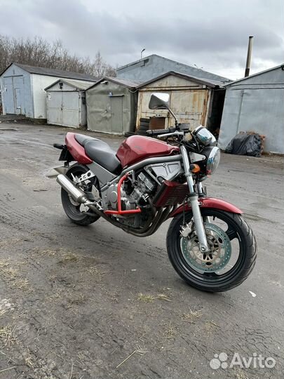 Honda cb1