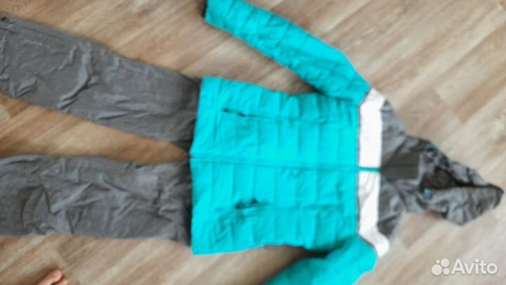 Спортивный костюм женский