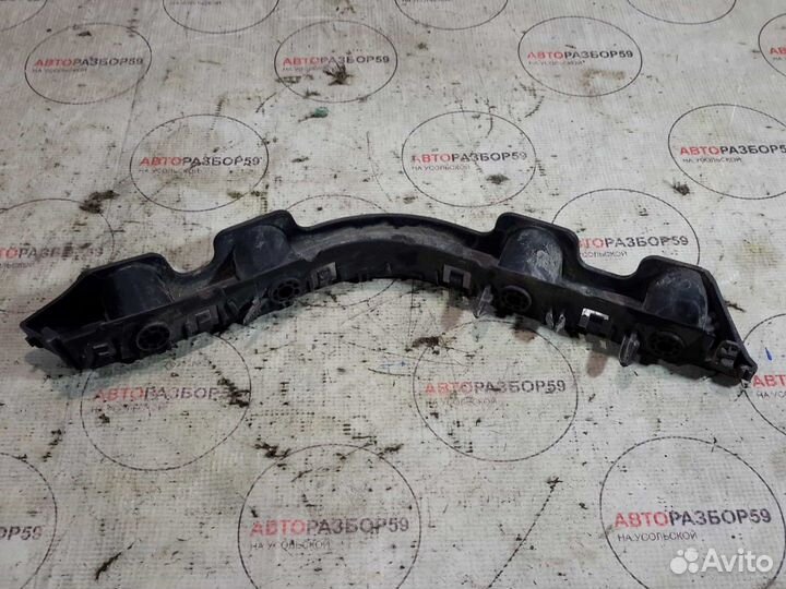 Кронштейн заднего бампера Peugeot 301