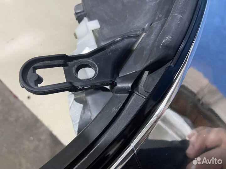 Фара правая Toyota land crusier 200