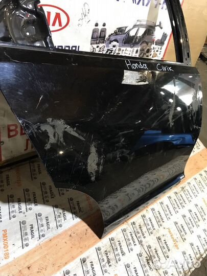 Honda Civic задняя правая дверь