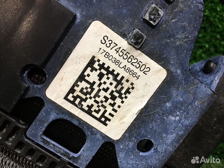 Ремень безопасности задний BMW G30