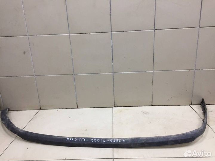 Накладка переднего бампера Kia Ceed