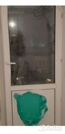 Пластиковая ддверь