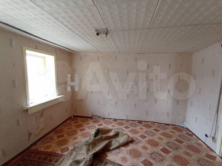 Дом 35 м² на участке 10 сот.