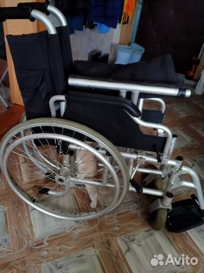 Кресло каталка для инвалидов