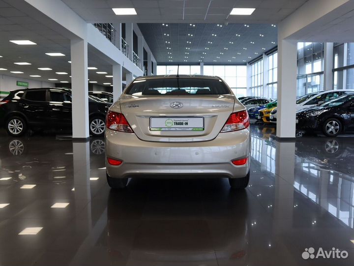 Hyundai Solaris 1.6 AT, 2013, 111 465 км