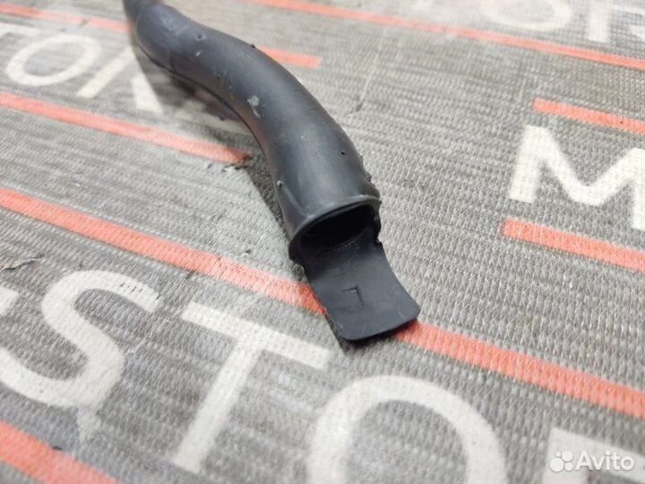 Шланг водостока передний левый Bmw X5 E53 M54B30