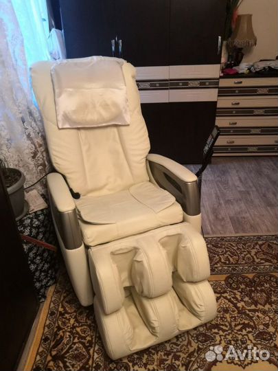 Массажное кресло