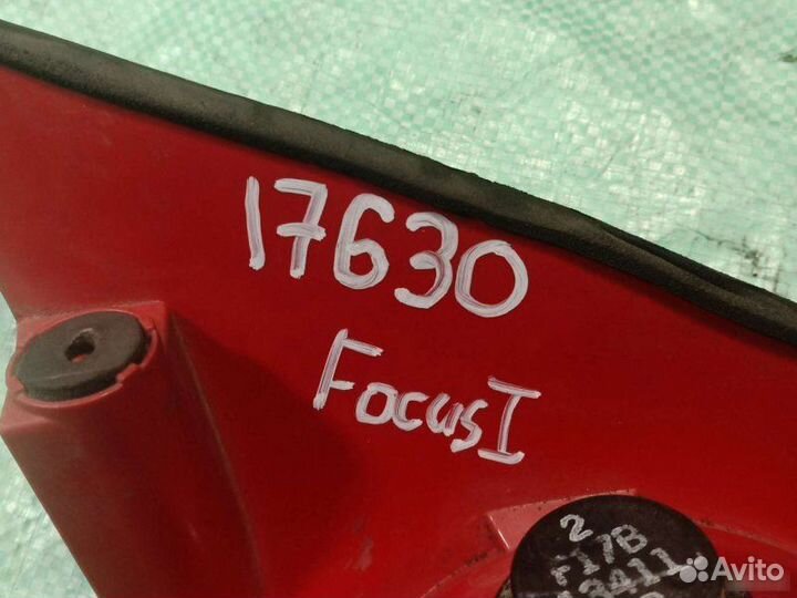 Фонарь задний правый Ford Focus 1