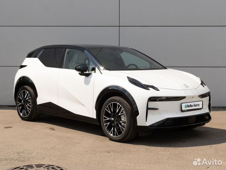 Zeekr X 428 л.с. AT, 2023, 68 км