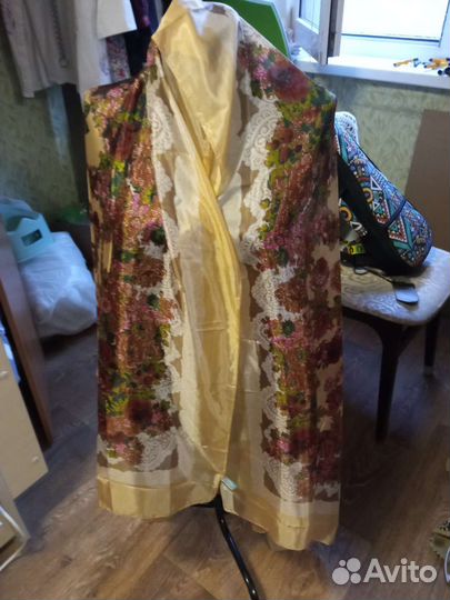 Шарфы платки палантины