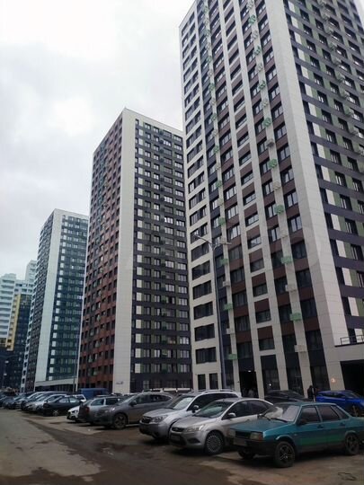 Машиноместо, 14 м²