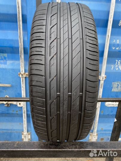 Bridgestone Turanza T001 215/60 R16 95V