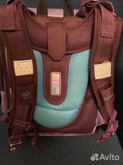 Ранец школьный с ортопедической спинкой