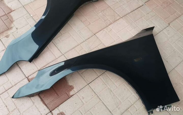 Bmw 5 E60 крыло переднее бу оригинал в цвет swarz