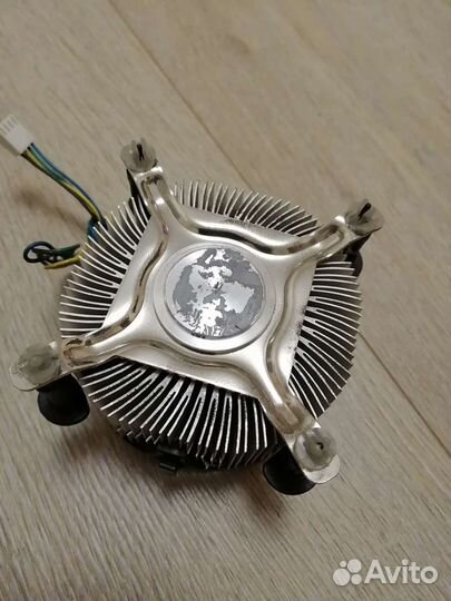 Процессор Pentium 4 + радиатор