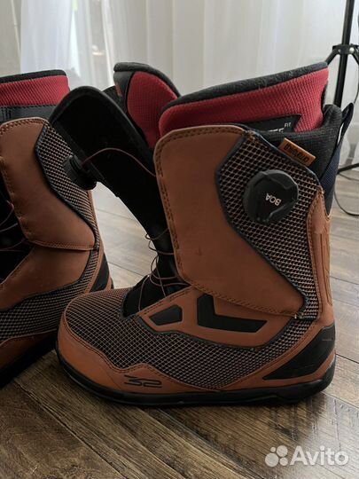 Сноубордические ботинки 32 thirtytwo